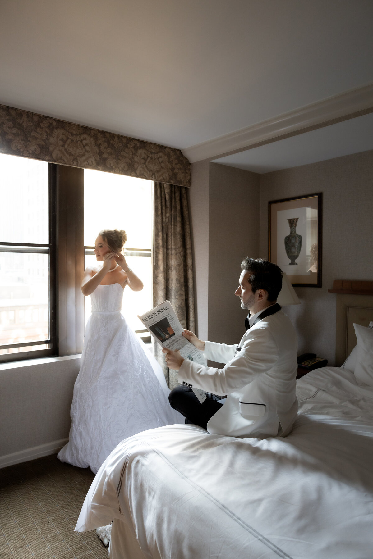 terrace-nyc-wedding-elegant-couple-77