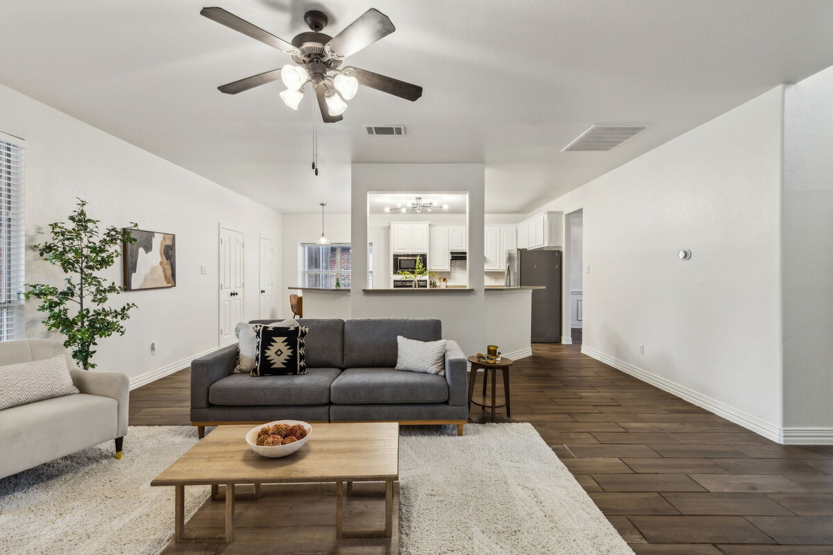 11-5604Glenview_011