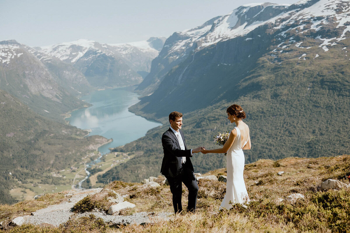 Loen_Elopement_Norway-22