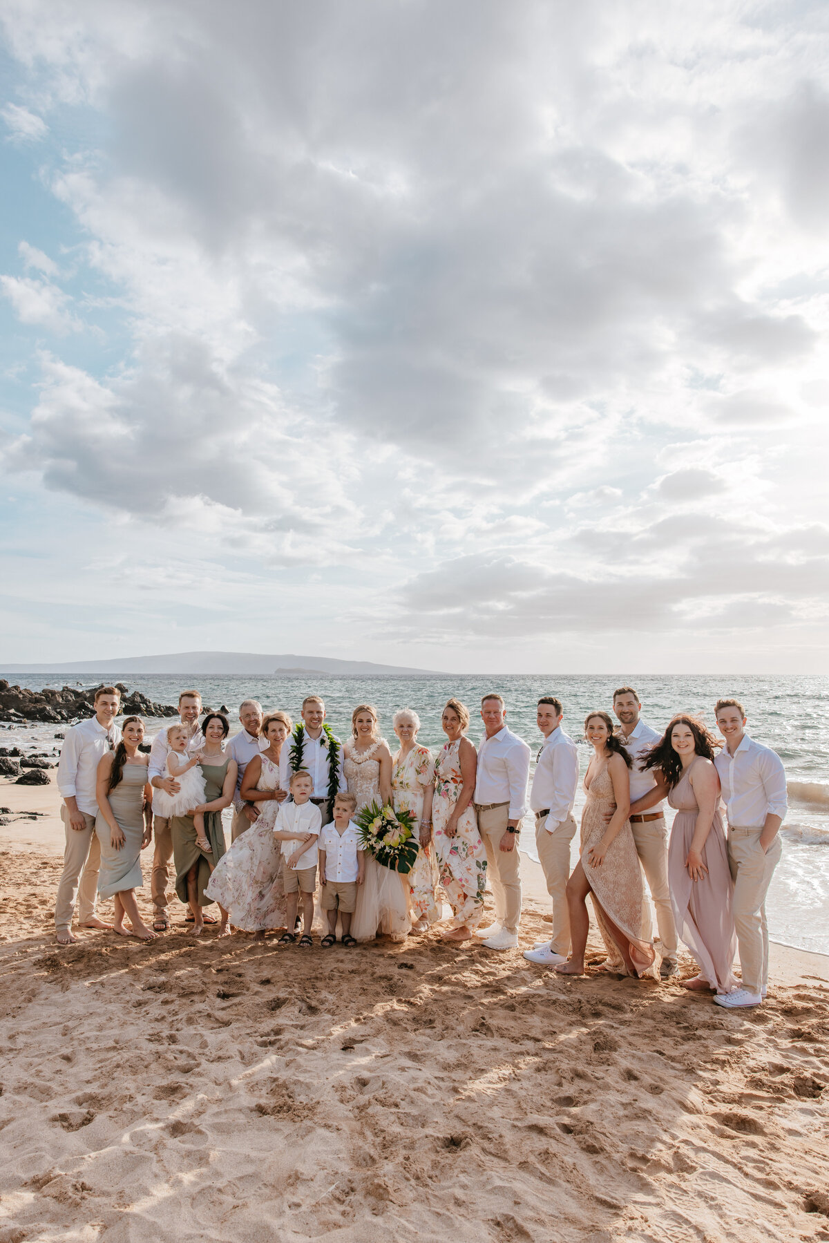 wedding party in maui