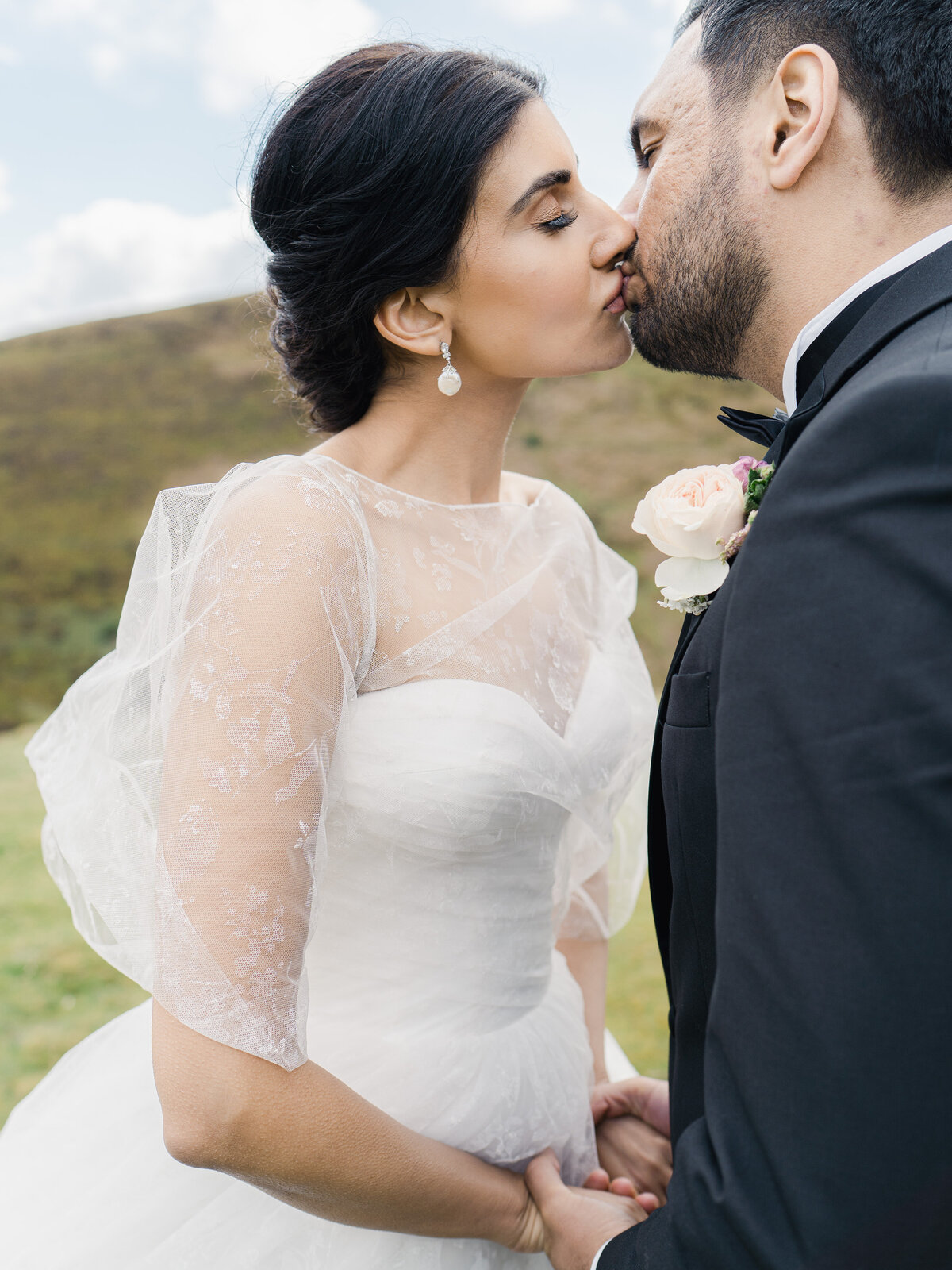 Luxury Elopement Photographer in the English Countryside -369