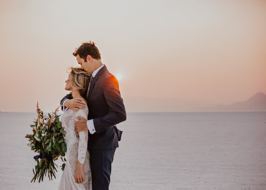 180830_Jenn&BenBridals_BonnevilleSaltFlatsUtah_AnjaJensenPhotography_001-053