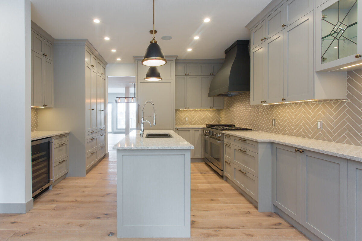 #15 3203 RIDEAU PLACE-23