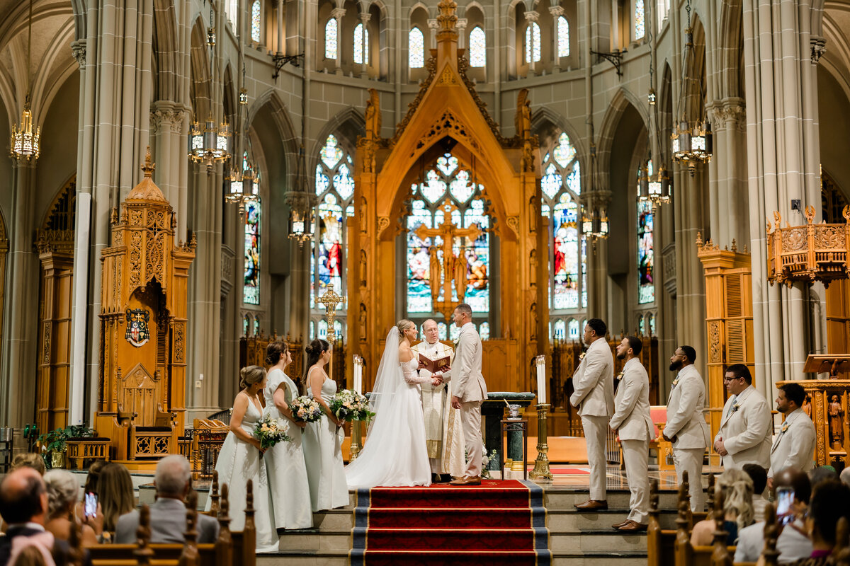 kasia-sickau-photography-wedding-photographer-hannah-and-TJ-the-grand-ballroom-covington-ky-412