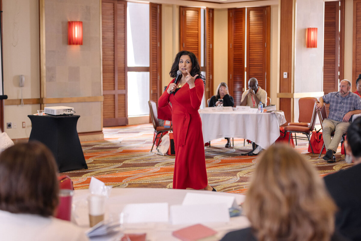 Dr Marisol Weymouth - Leadership Development Keynote Speaker Strategic Alignment Change Management Specialist - In Action -  16