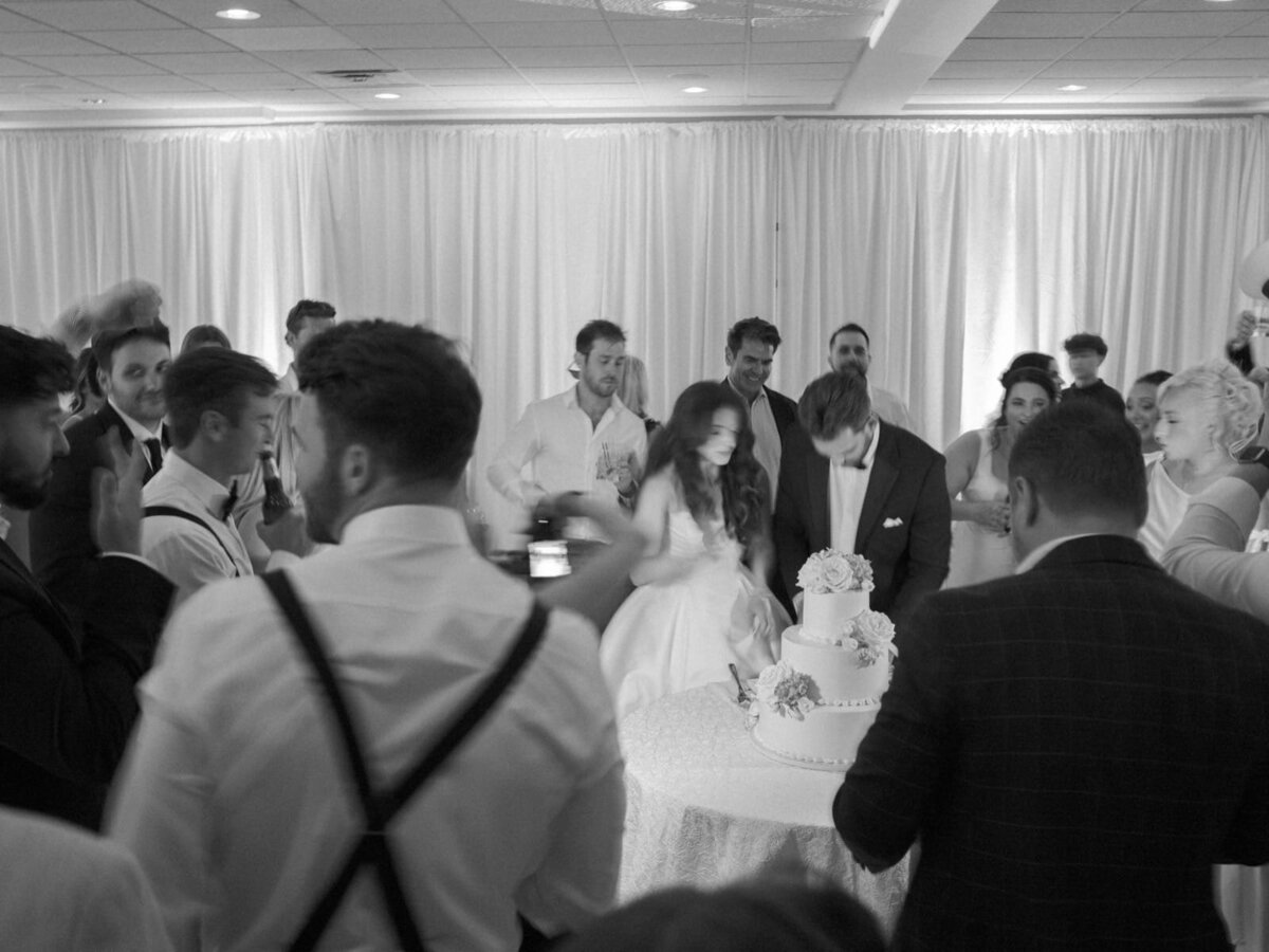 2025_05_17 Jenna + Gray Lake Club Wedding-web-00133