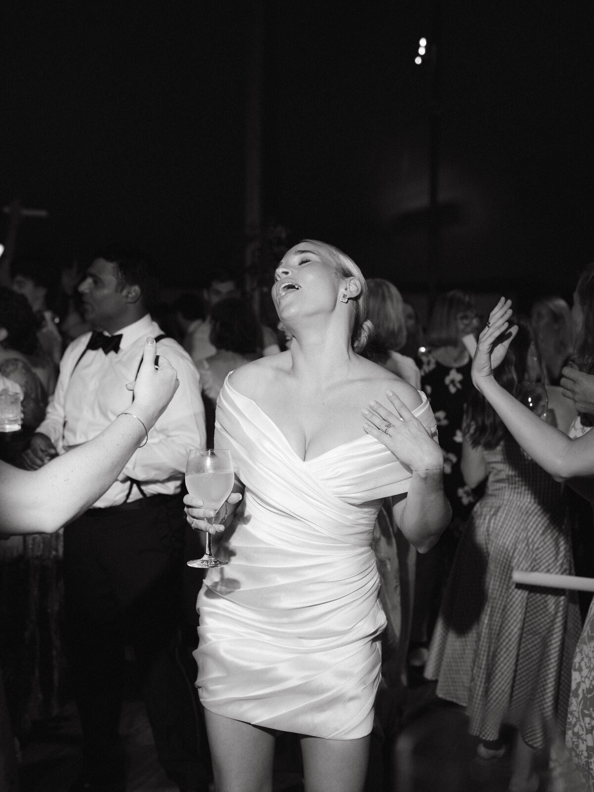 195_New_England_Wedding_Photographer_Lev_Kuperman_14.JPG