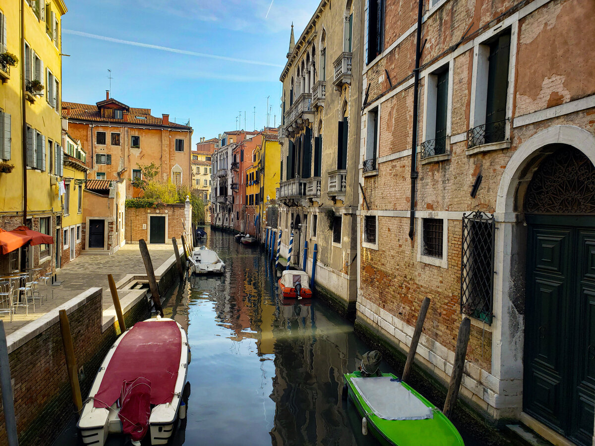 Venice (Side Canal)