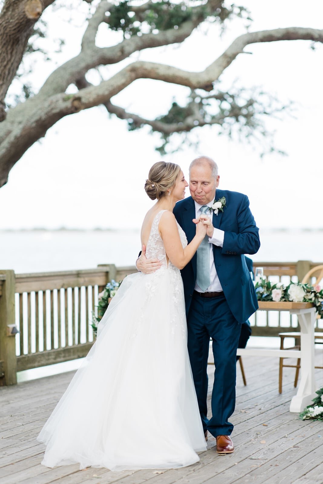 Southport Community Building Wedding | Blue Satin Bee 17