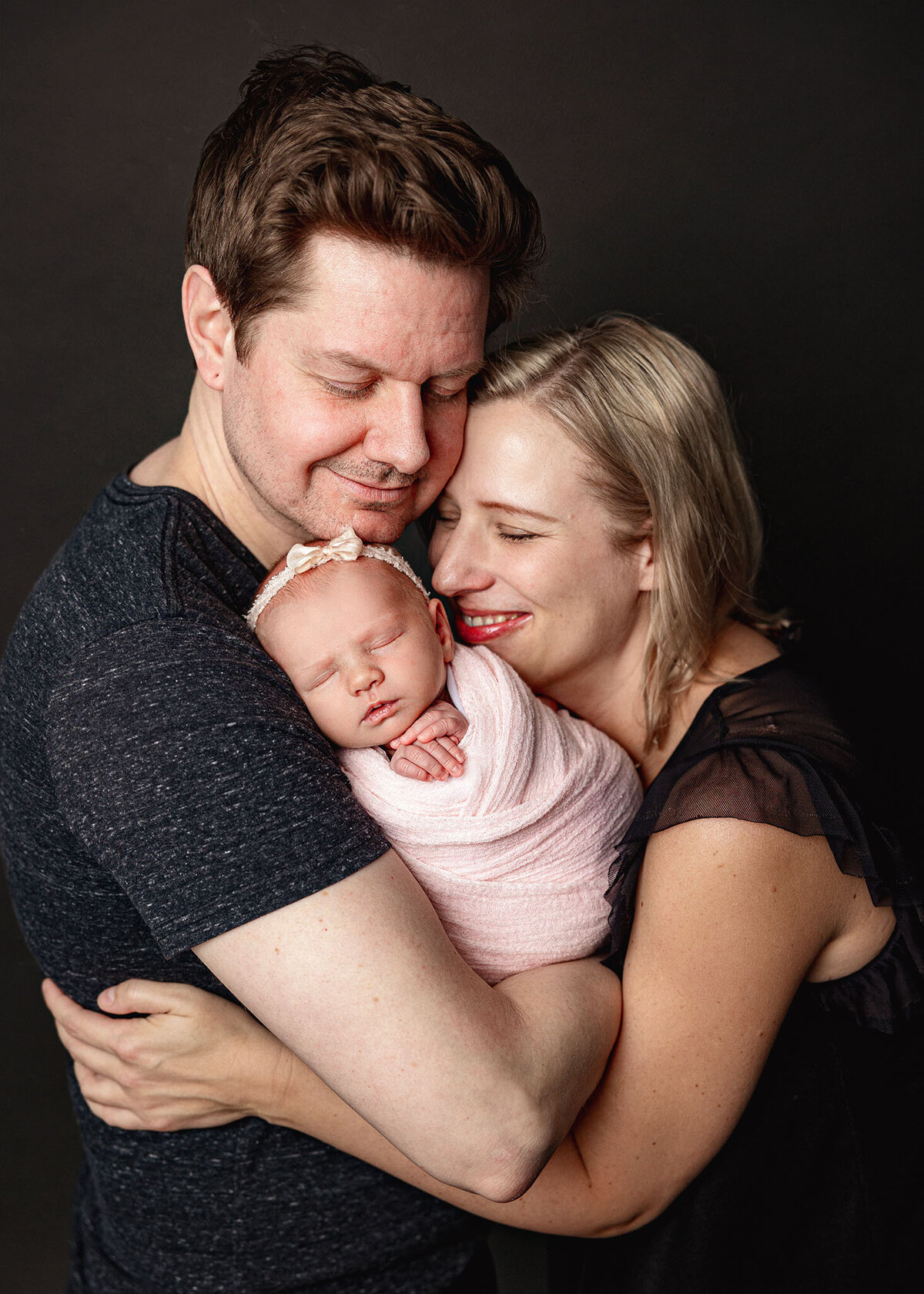 arielle_elizabeth_photography_newborn photographer, family photographer, baby photographer, milestones photographer, studio, near traverse city, near charlevoix, near petoskey, near gaylord, near harbor springs, michigan photographer_01297