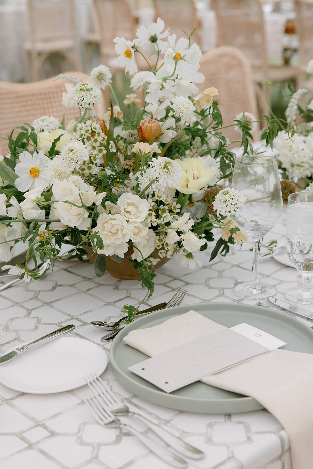 tented-wedding-detailed-touch-events-wedding-planner37