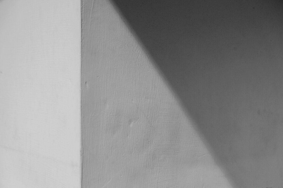 pexels-henry-&-co-2648230