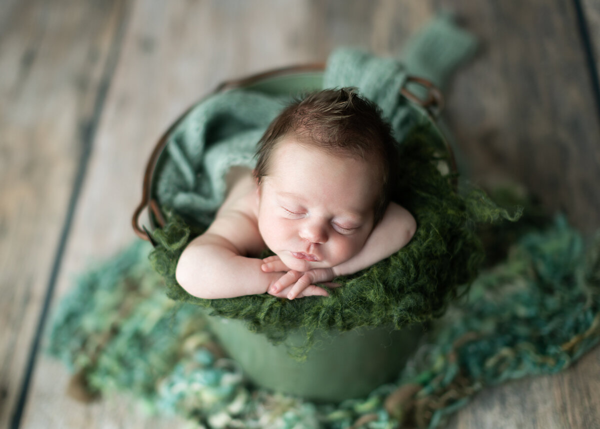 sleeping newborn posed pictures in Denver colorado