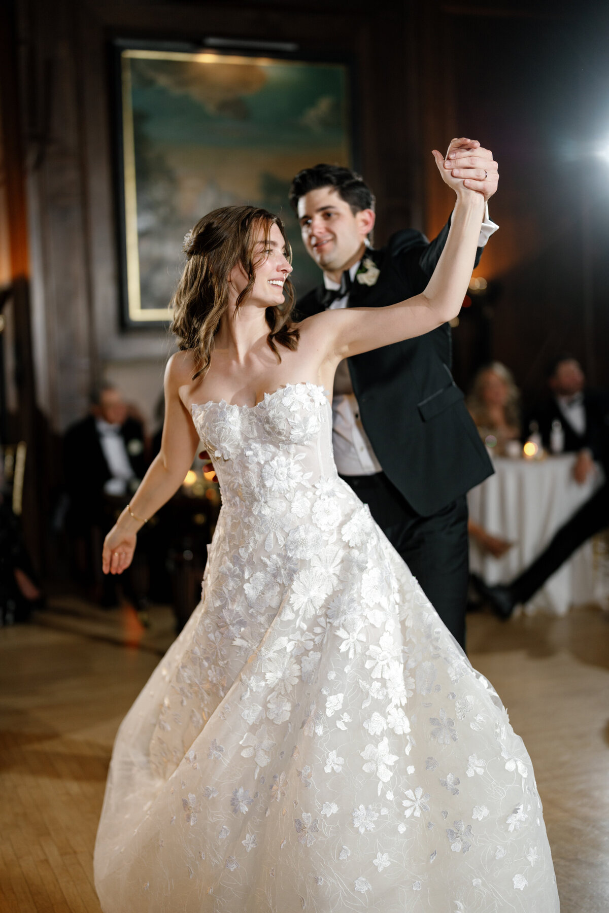 Aspen-Avenue-The-Berlez-Chicago-Wedding-Photographer-Clementine-Custom-Events-Racquet-Club-of-Chicago-Avant-Gardenia-Posh-Production-Cagen-Orchestra-Nika-Vaughan-BBJ-La-Tavola -Vogue-Editorial-High-Fashion-Fine-Art-Luxury-Journalism-227