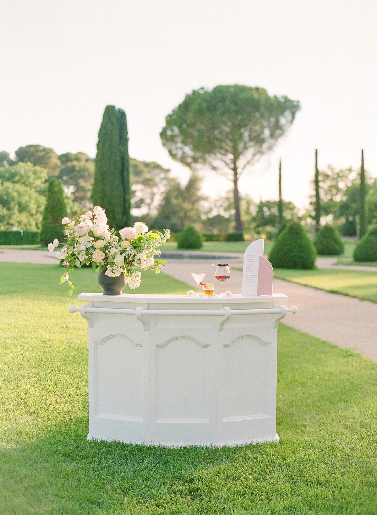 ChateaudelaGaude_WhiteEdenWeddings_wedding25