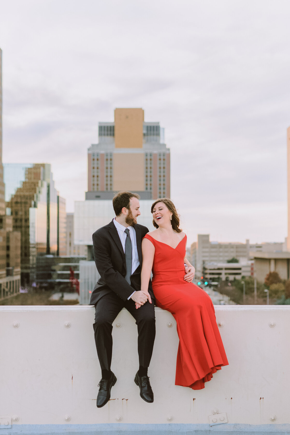 downtown-okc-rooftop-engagement-session