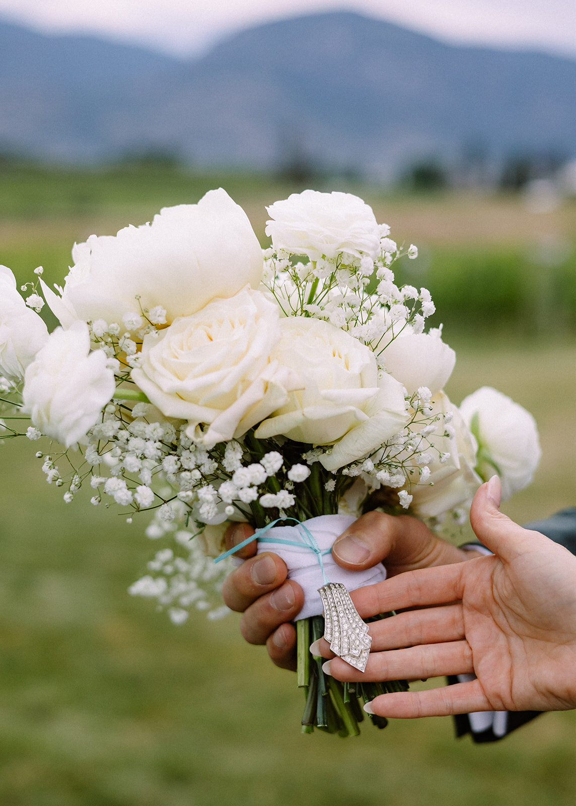 alex and riley_s wedding at little engine wines_june 21 2023_danika camba photography-559