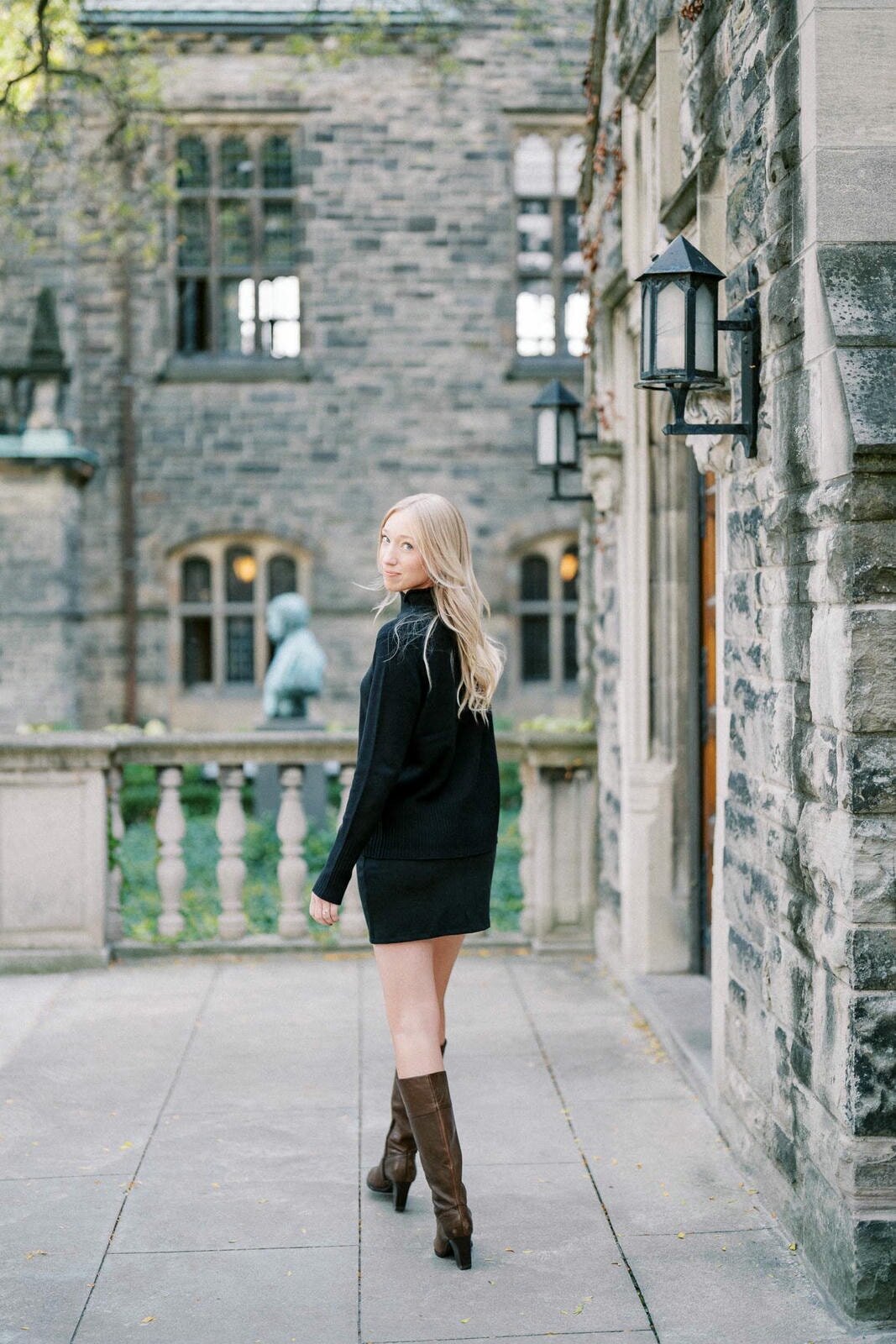E12-Engagement-photoshoot-Trinity-College-Toronto-Jerilyn-and-Mitch-2024-10-11-2500px-1041