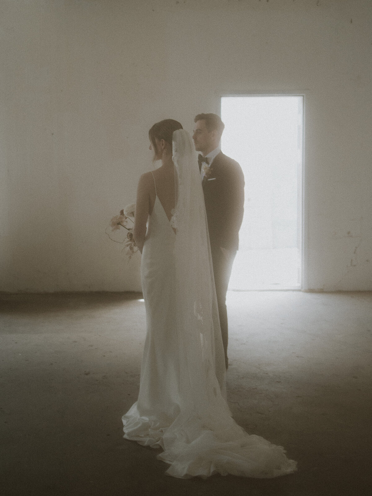 WEBSITE-ottawa-toronto-pec-montreal-nyc-art-lifestyle-cinematic-storytelling-couple-engagement-photographer-0863