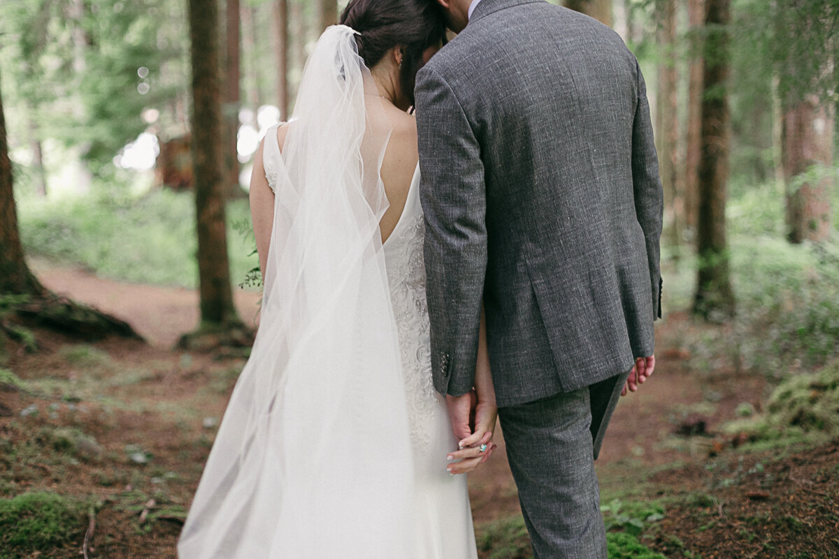 washingtonelopementphotographer-fernacreswedding-forkswashingtonwedding-pnwelopement-41