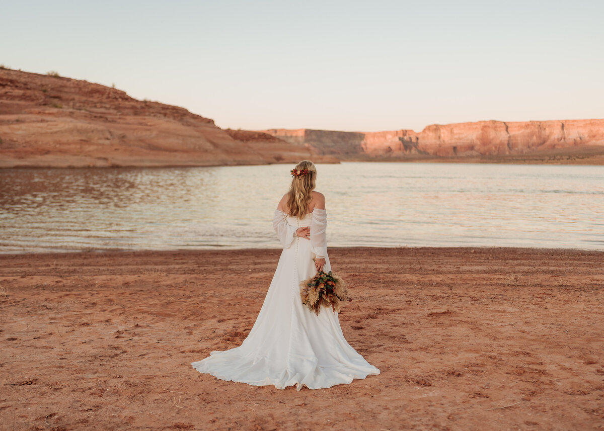 R + M _ Destination Wedding _ Lake Powell _ Utah-801