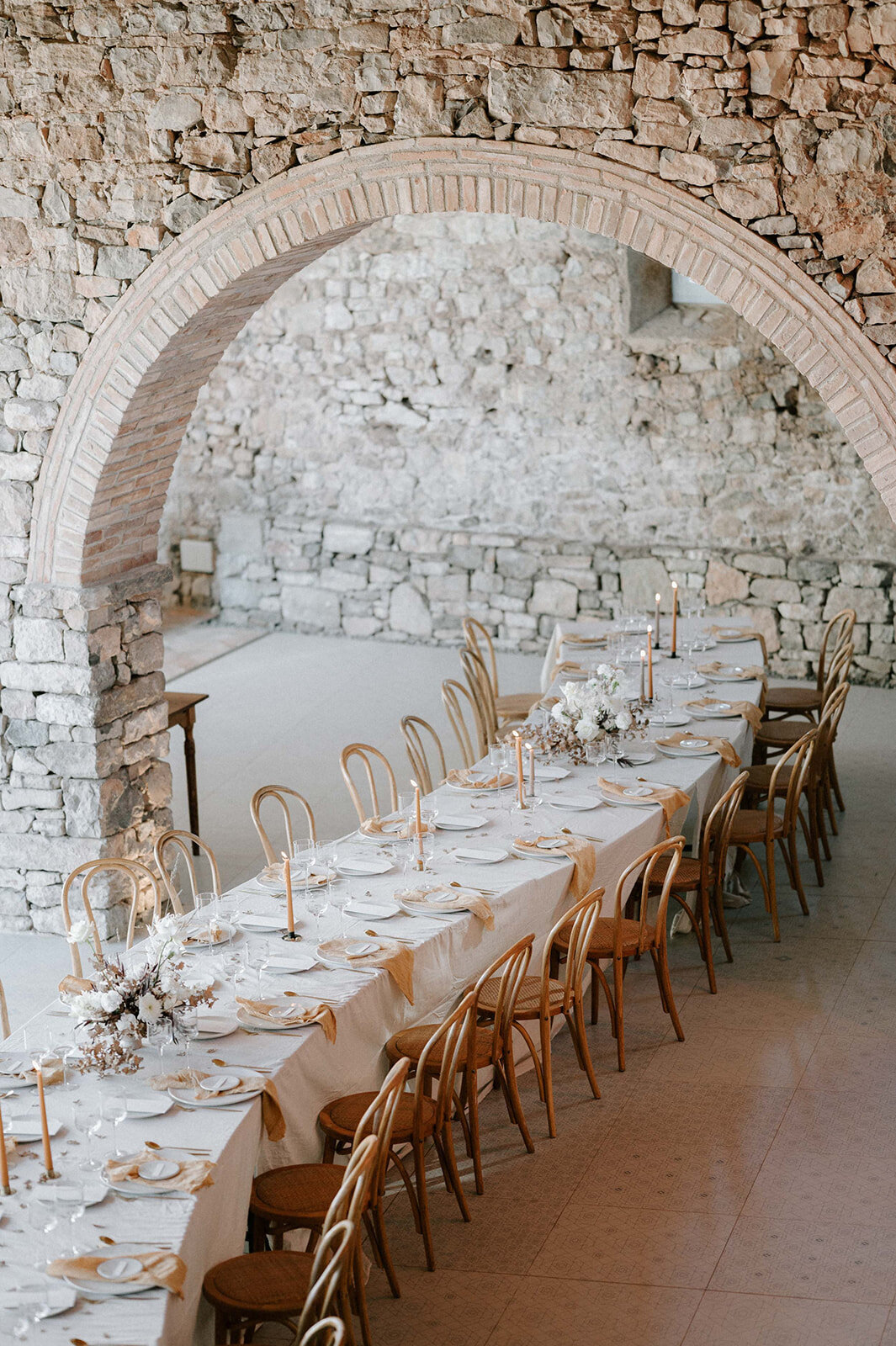 This-Must-Be-The-Place-Barcelona-Wedding-Photographer-Laura-Williams-Photography27