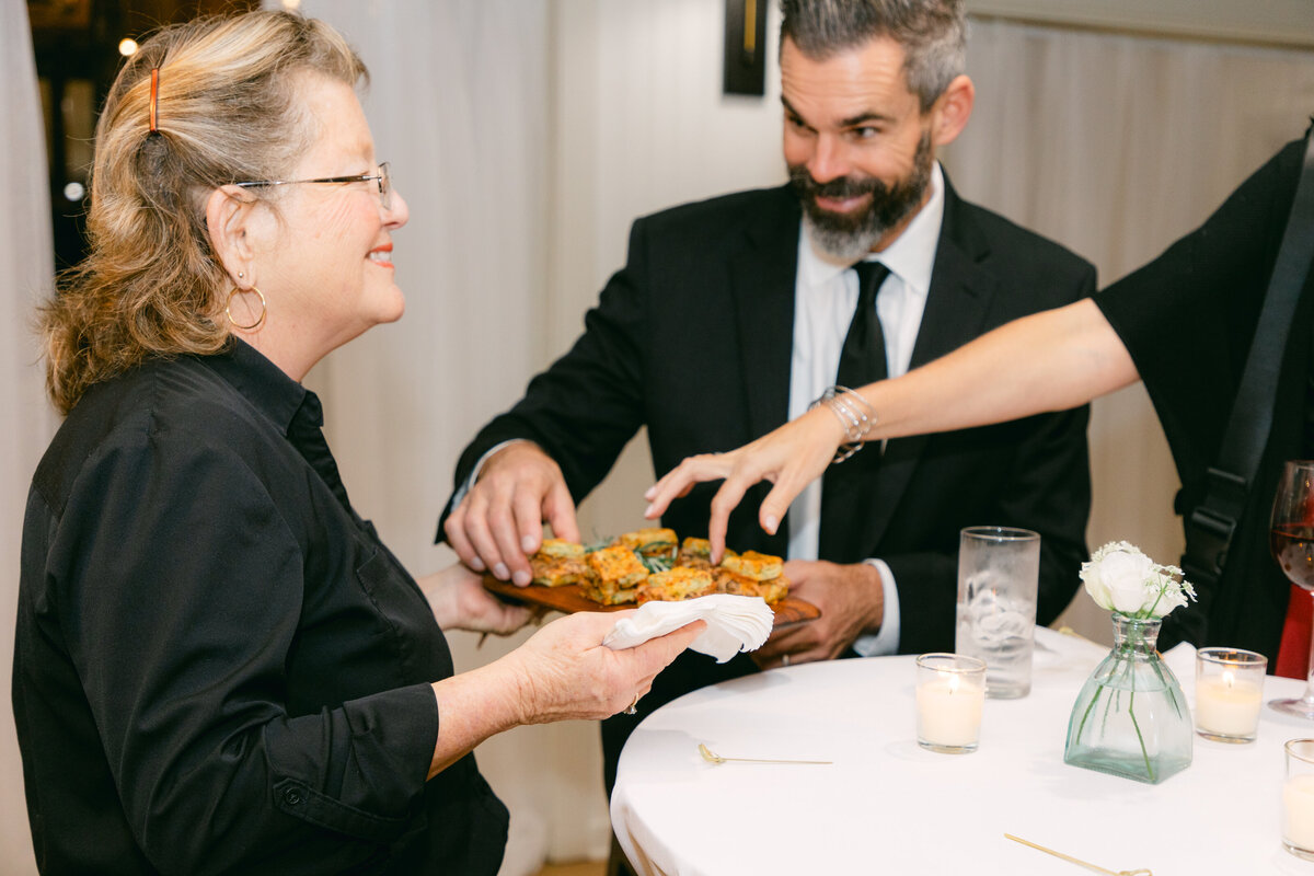 Katherine Horton Photography Sarah & Trey's Wedding Day Cocktail Hour 070