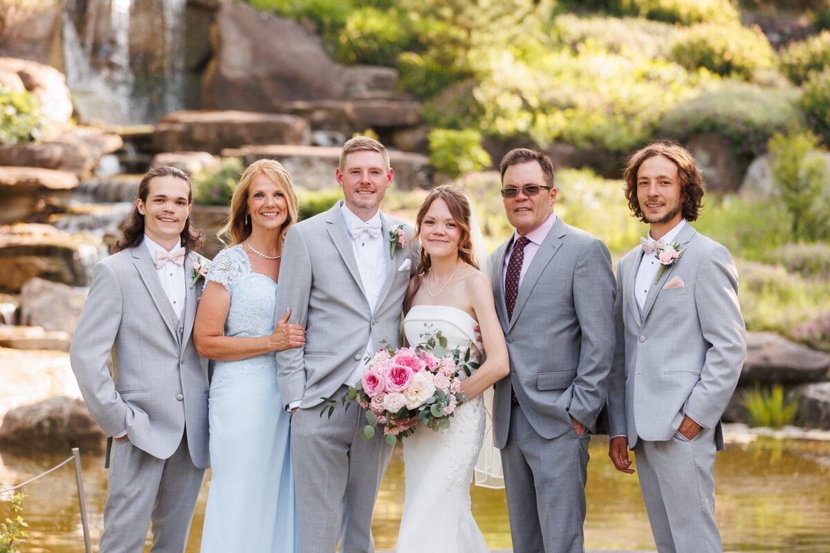 39-grand-rapids-frederik-meijer-garden-wedding
