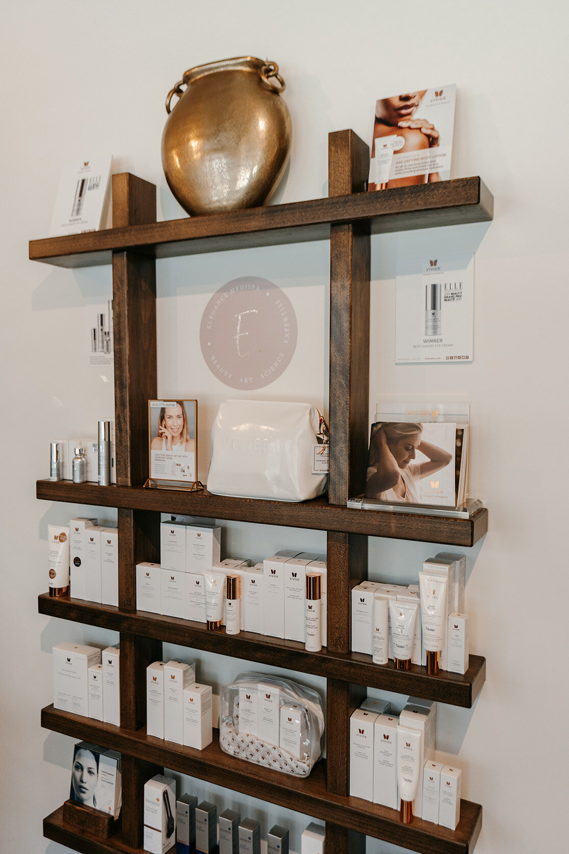 Elegance Bookshelf