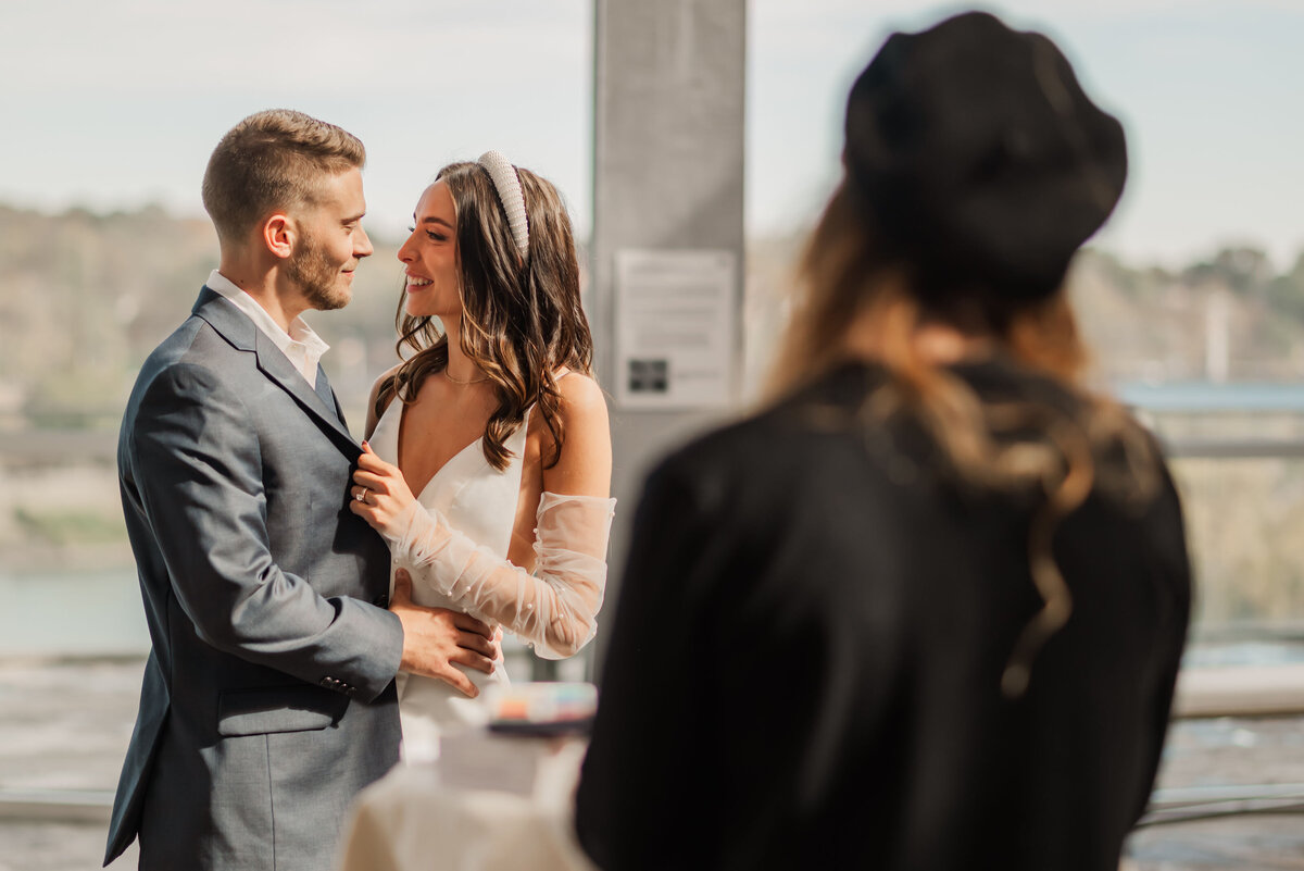 hunter-museum-elopement-wild-magnolia-weddings-17