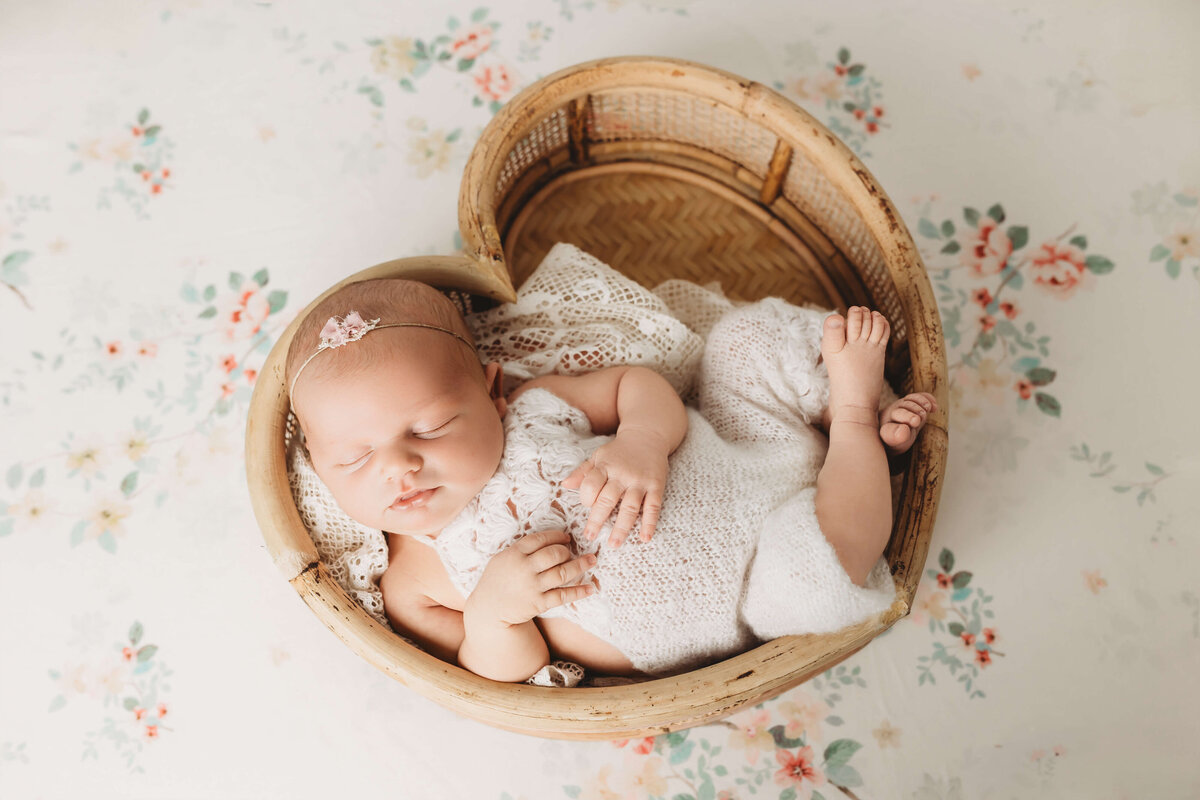 mechanicsburg-newborn-photographer-Newborn-3-2