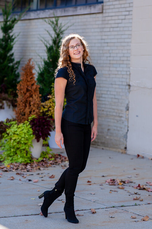 urban northville plymouth michigan senior portrait photo