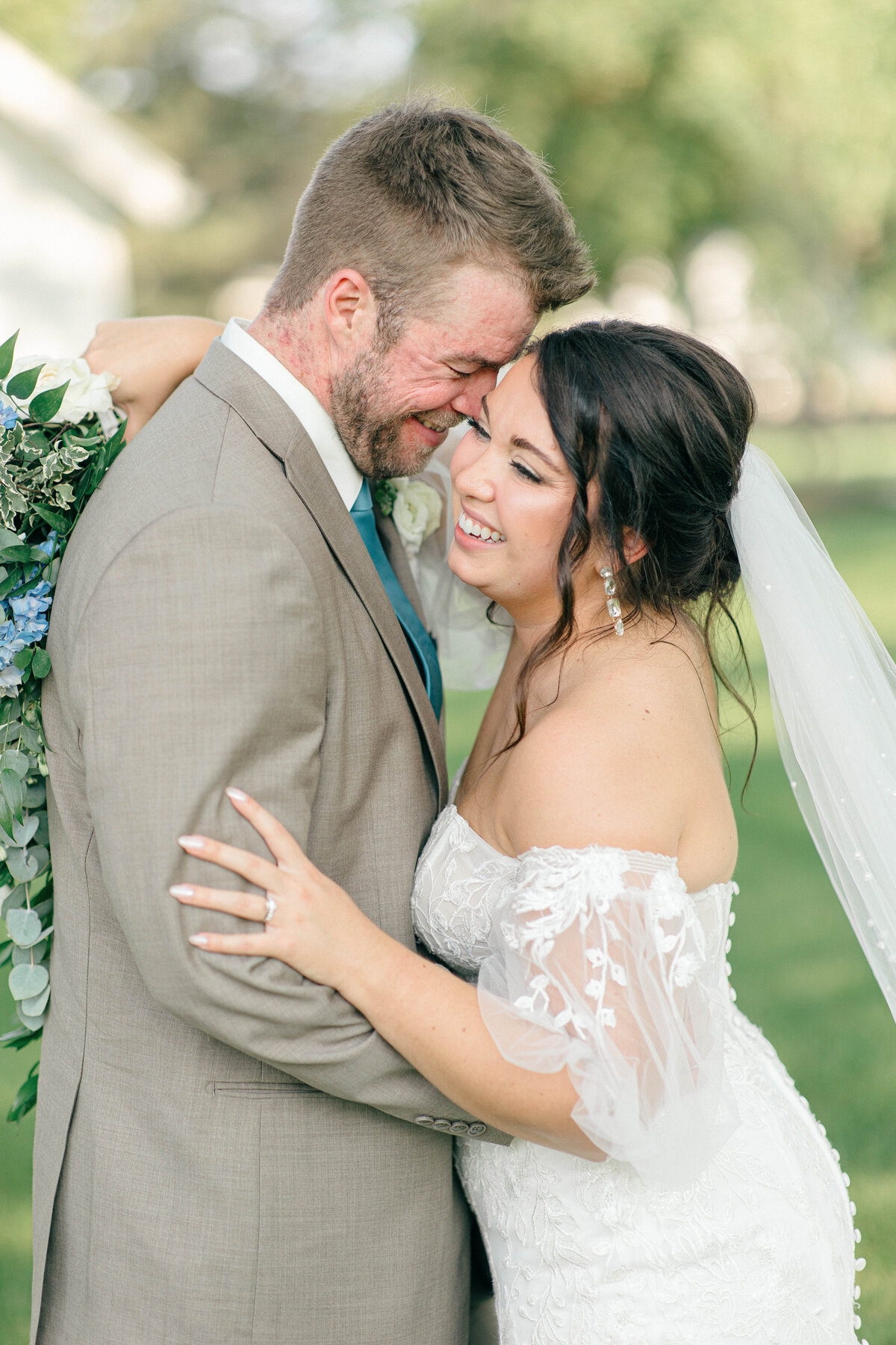 mayowood-stone-barn-wedding-32