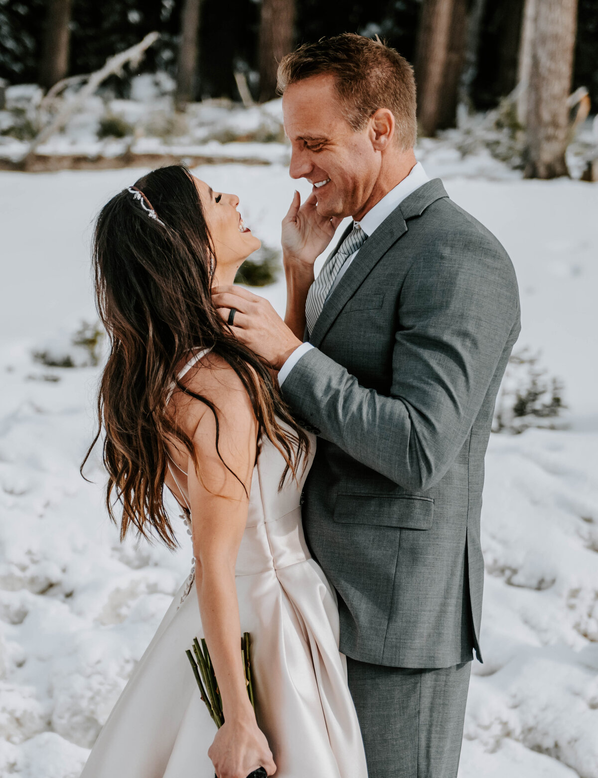 mt-bachelor-snow-winter-elopement-bend-oregon-wedding-photographer-2197