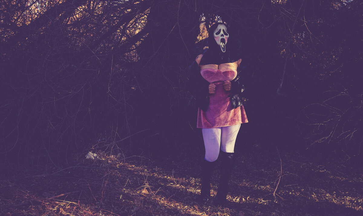 ScreamQueenValentine_13Pink