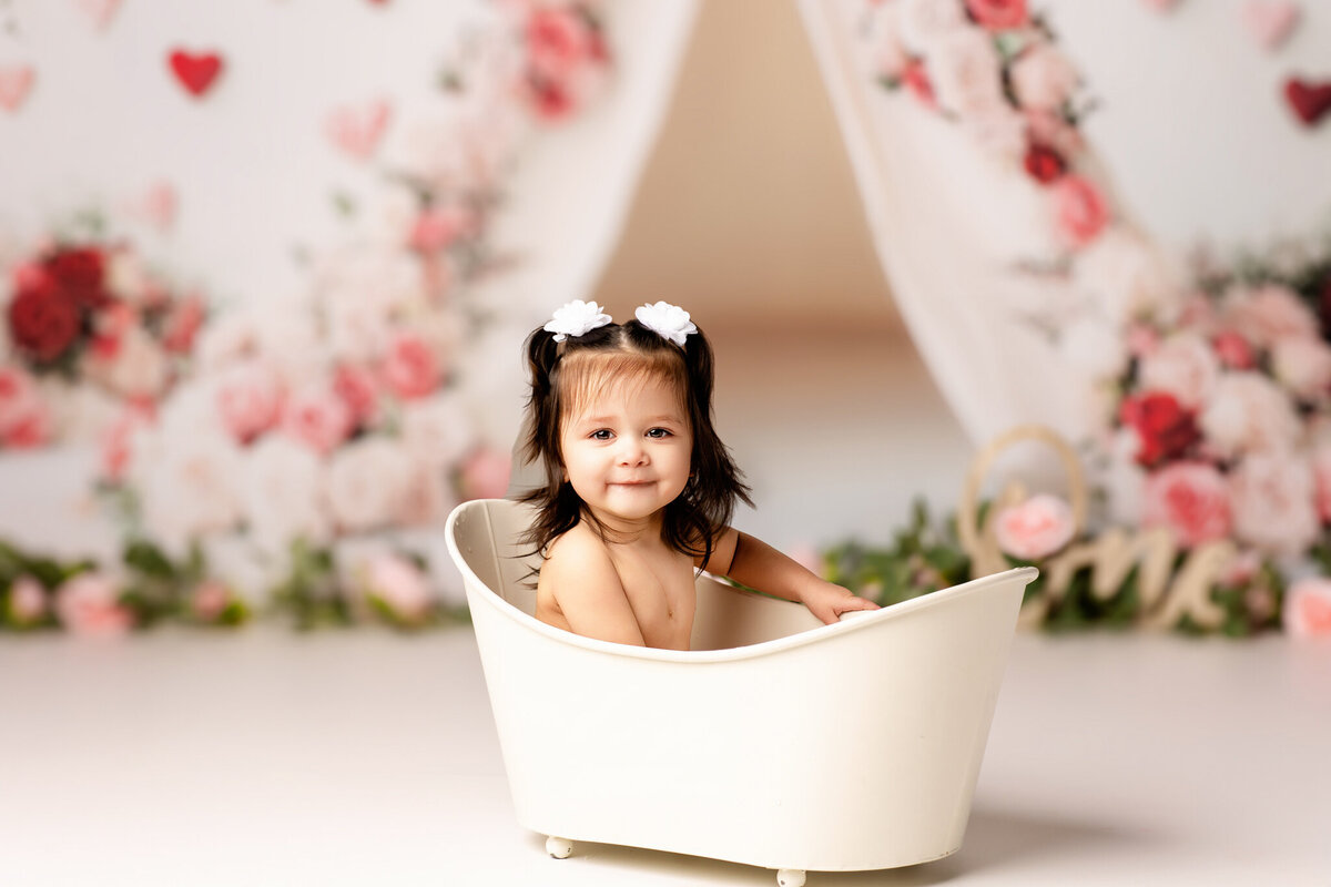 NWA cake smash photographer, milestone portrait session, baby birthday photoshoot Northwest Arkansas, best cake smash photography near me Fayetteville AR