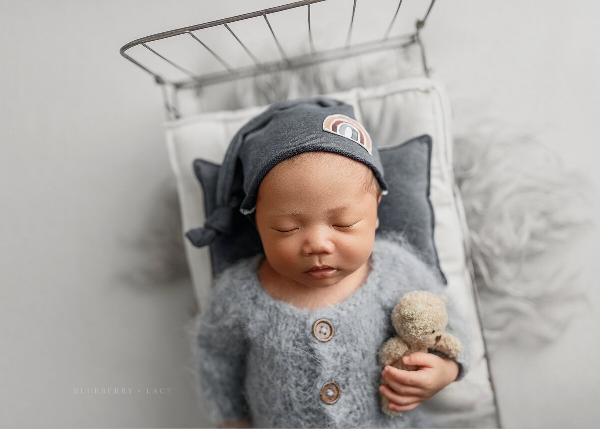 Newborn photos, Syracuse ny, Baby pics, newborn photographer, maternity photography, photography near me, green, baby girl, mom to be, pregnancy pictures