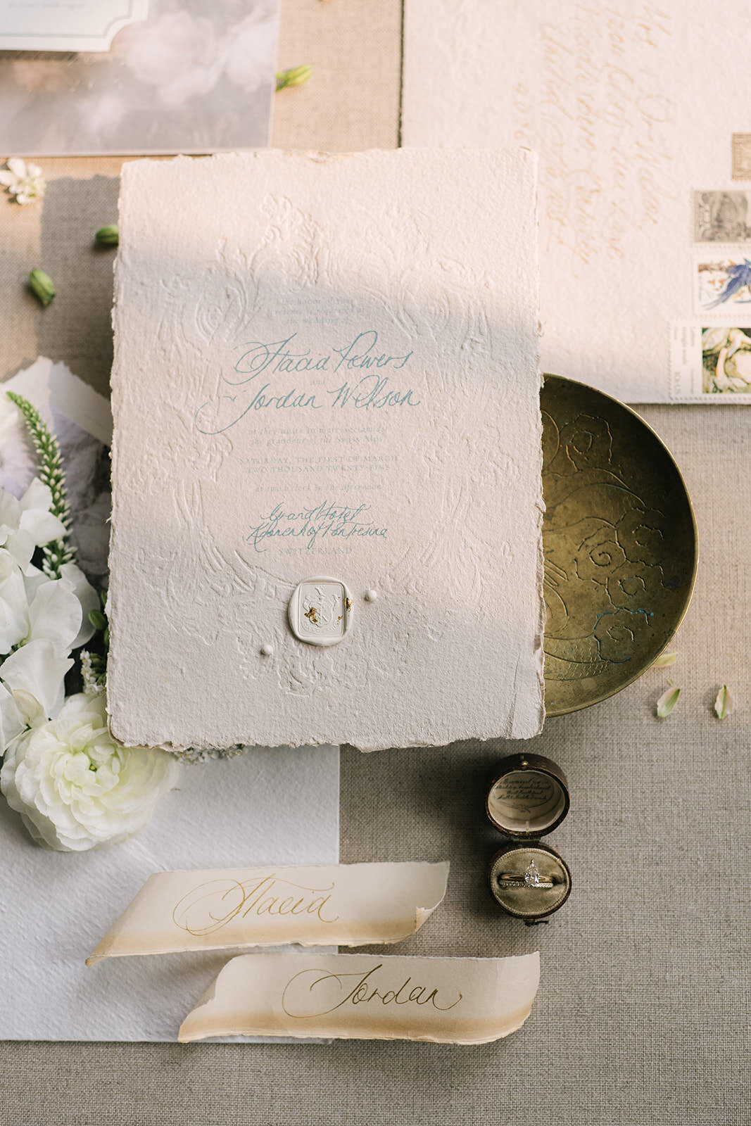 Powers_Wilson_Switzerland_Weddding_Flatlays@TaraHodgesPhotography043_websize