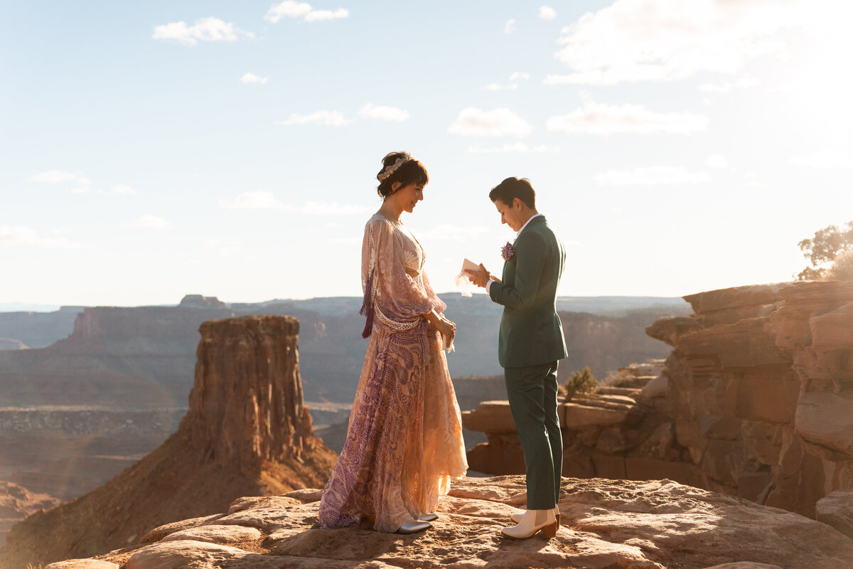 Marlboropoint_Elopement_Moab_Josie_Jackie-7