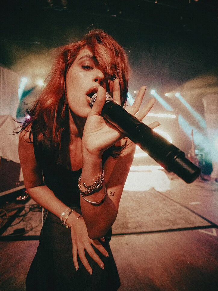 7FA6A5EB-FFDF-4098-A936-9B41037D25DA_1_105_c