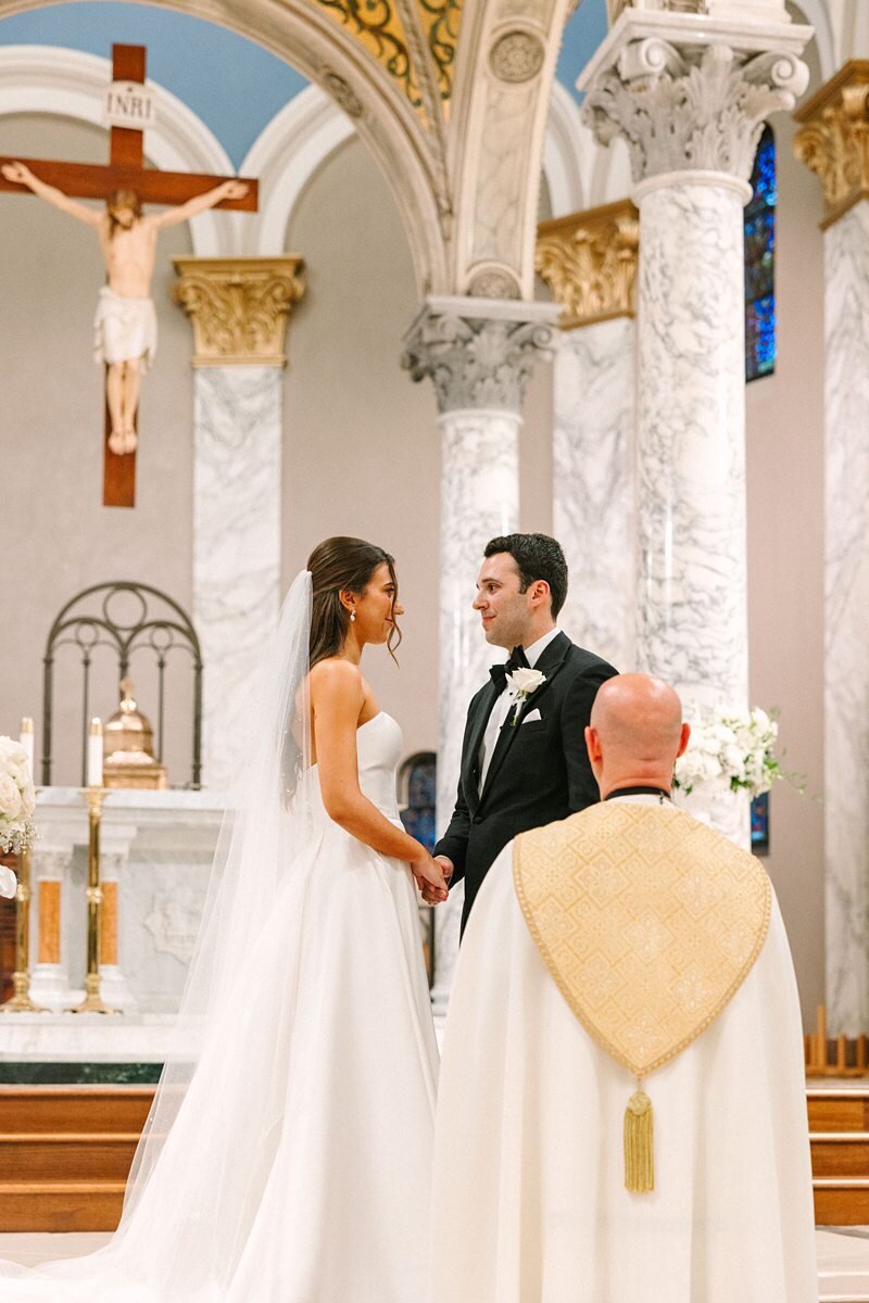st-benedicts-church-wedding-ceremony-evansville18