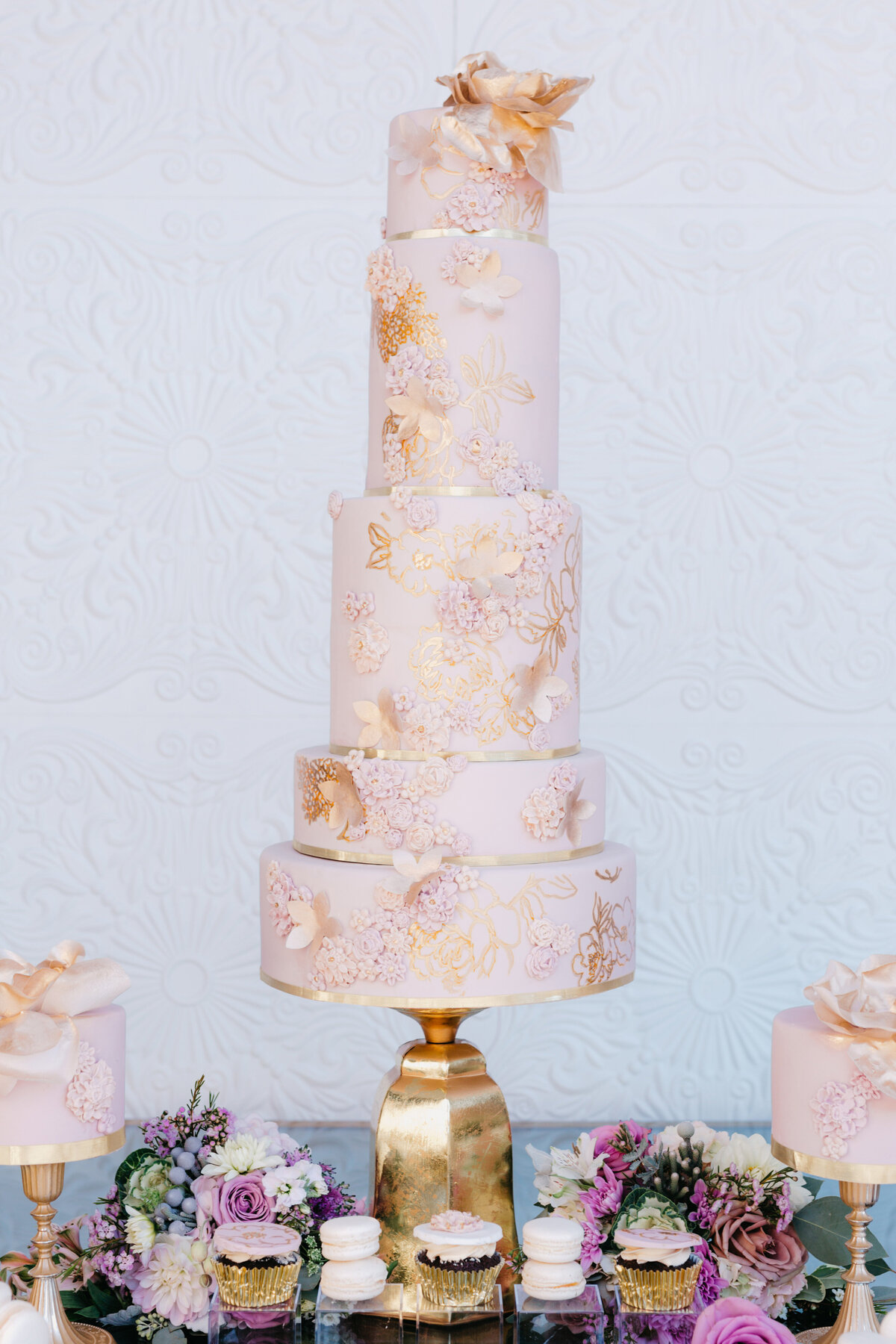 mauve-gold-cream-wedding-cake-(15)