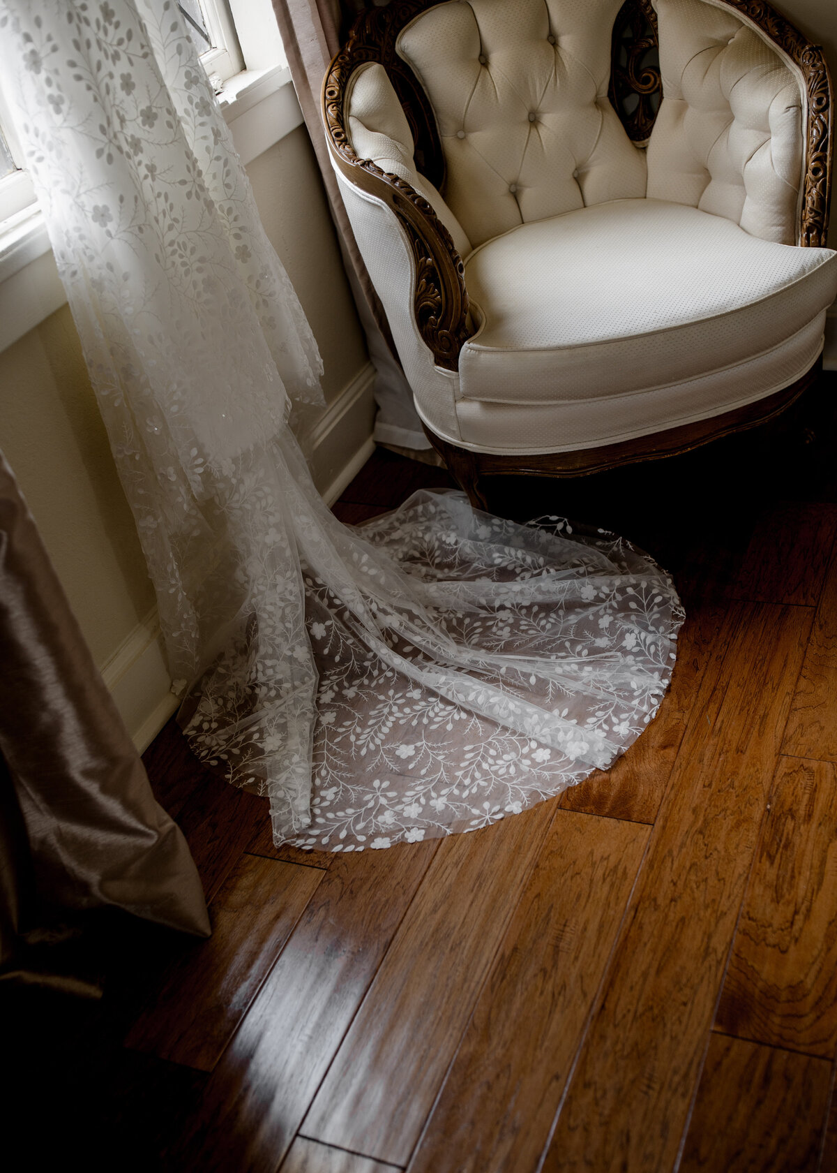 wedding-dress-detail-connecticut-wedding-planner