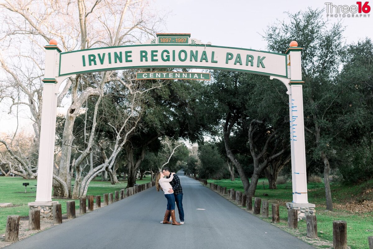 Irvine Regional Park Engagement Photos-1020
