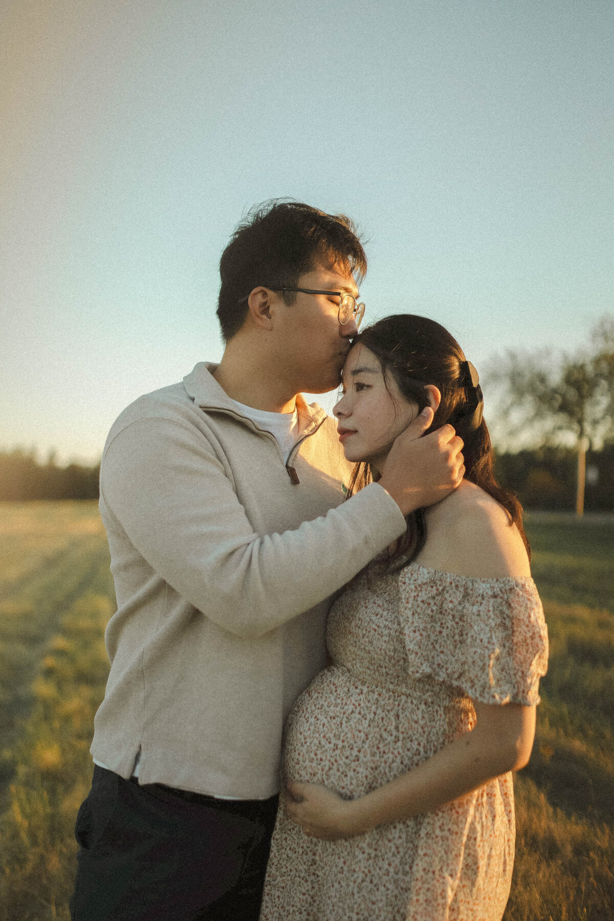 Meghan Hofer Photography Nostalgic and Artful Weddings and Portrait Photographer in Indiana — Maternity Photo 8