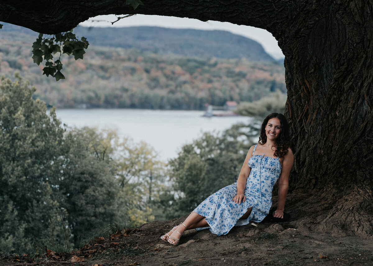 senior-photos-vanderbilt-mansion-hyde-park-ny