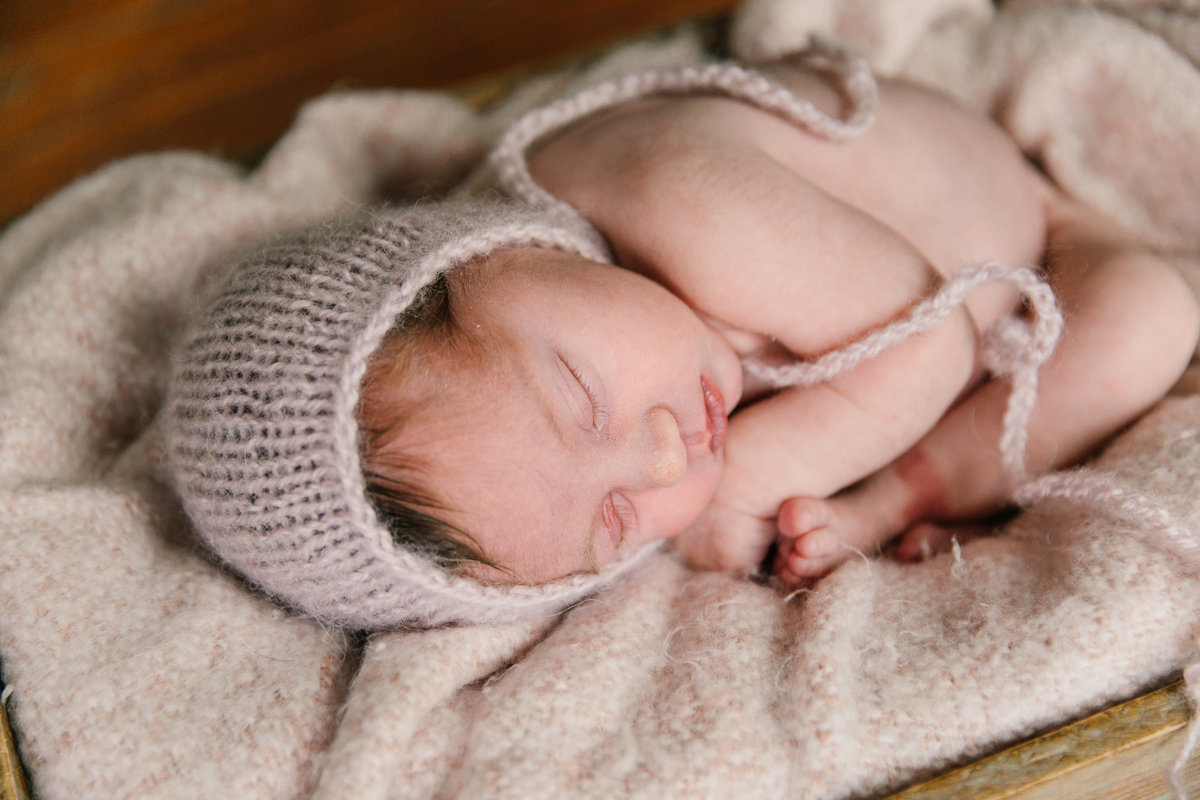 raleigh newborn photographer-lena-9194
