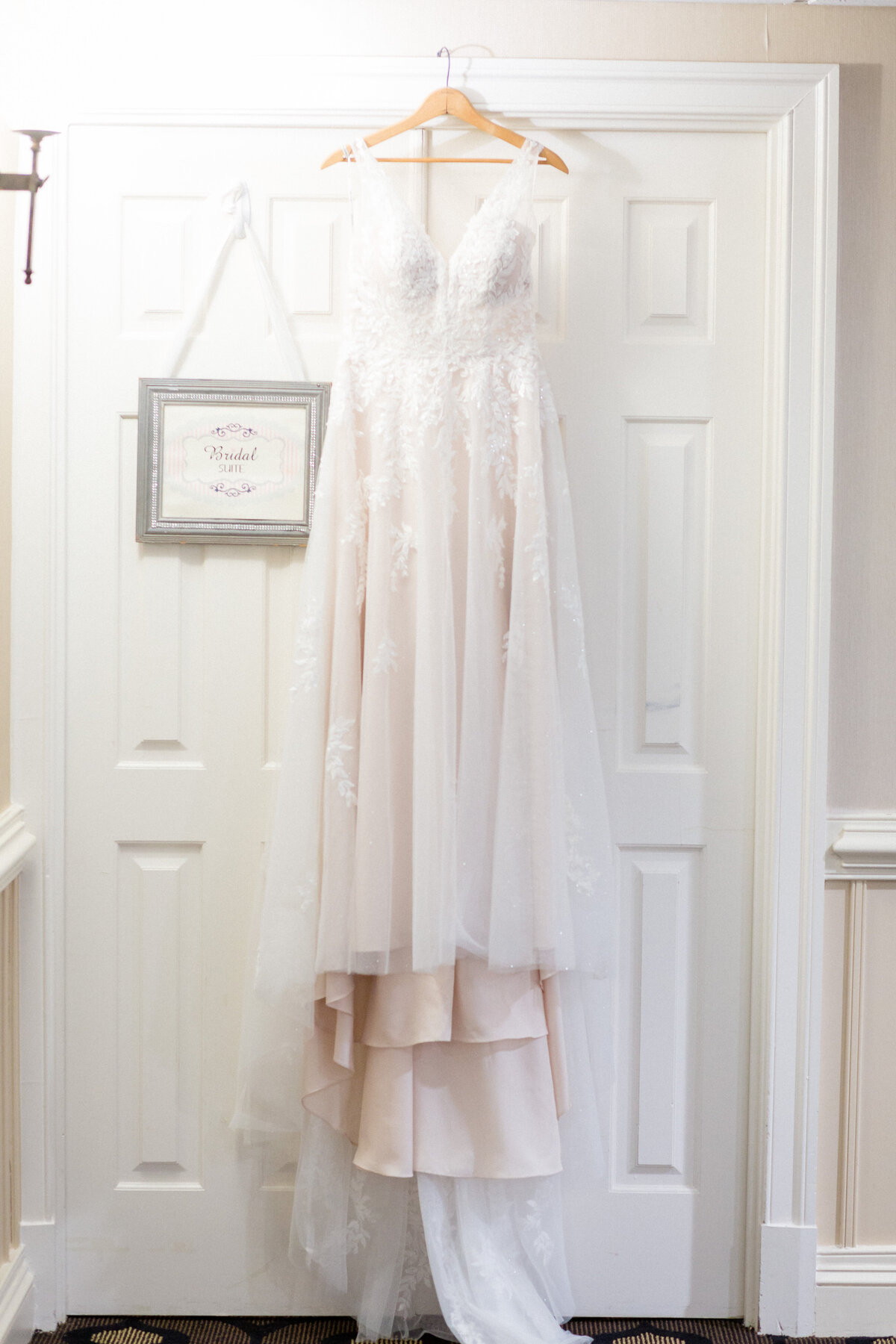 gorgeous wedding gown The Hay-Adams Hotel