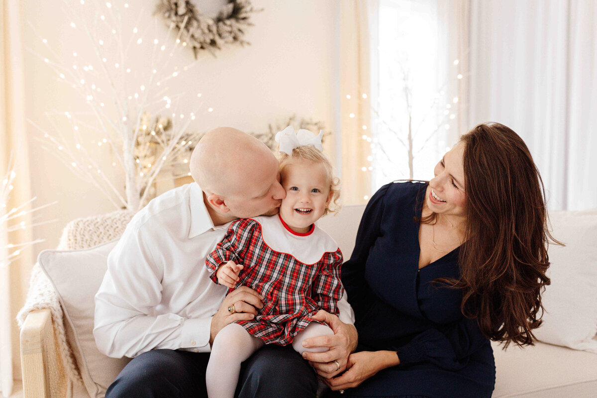 HolidayMiniSessions_RaleighNorthCarolinaFamilyPortraits_JCranePhotography44