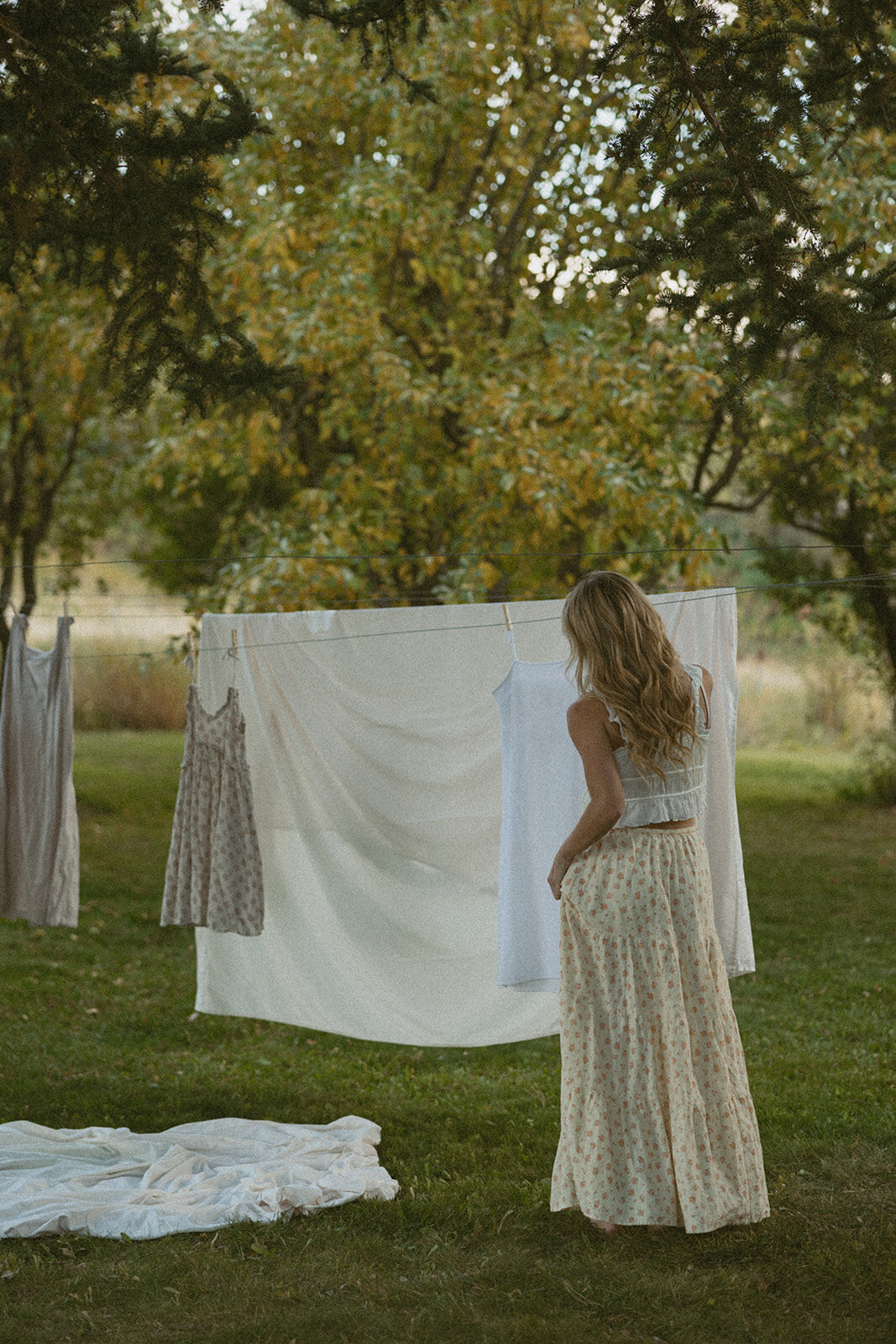 tanya-davids-photo-film-documentary-idaho-utah-oregon-washington-colorado-wedding-elopement-portrait-photographer-intention-session-apple-orchard-23